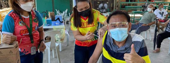 San Carlos City begins offsite vaccination of residents