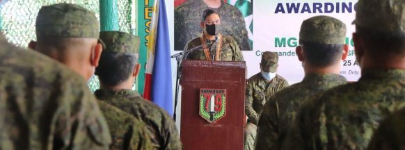 3ID commander bids farewell, cites  79IB for dismantling guerilla front