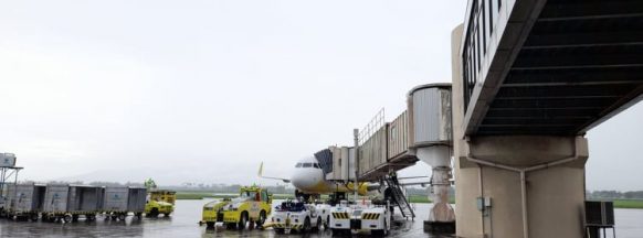 NegOcc eases travel  curbs for fully-vaxxed