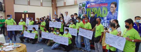 DOLE chief assures P110-M for  TUPAD projects in NegOcc, Bacolod