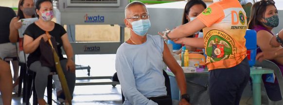 San Carlos City rolls out  COVID-19 booster shots