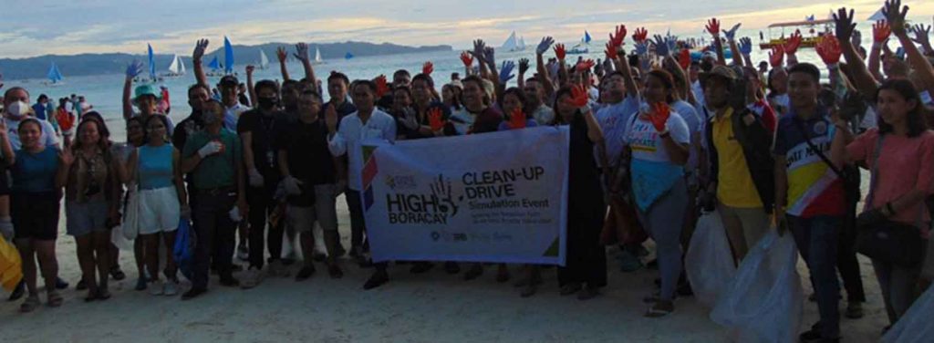 The High 5 Boracay Clean-up Drive aims to reinforce the bayanihan spirit amongst its locals, workers and guests alike, to make sure that everyone will actively maintain the cleanliness on the island. (Dominique Gabriel G. Bañaga photo)