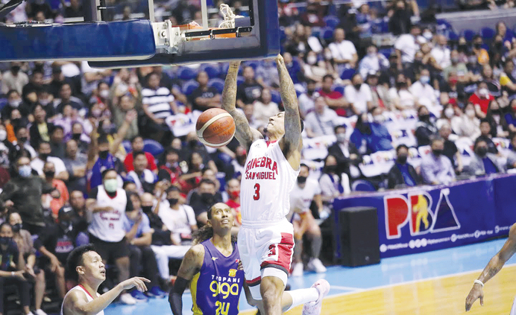 Barangay Ginebra San Miguel Kings’ Jamie Malonzo soars for a two-handed dunk. (PBA photo)