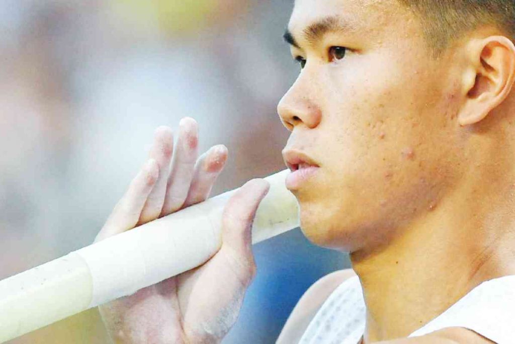 Philippines' Ernest John Obiena prepares to compete during the men's pole vault event at The Diamond League AG Memorial Van Damme athletics meeting at The King Baudouin Stadium in Brussels on September 3, 2021. (John Thys/AFP/File photo)