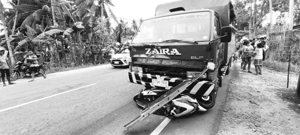 A reporter was killed after the motorcycle she was riding was rammed by a truck in Negros Oriental’s Amlan town on Sunday, March 12, 2023. (San Jose Police photo)