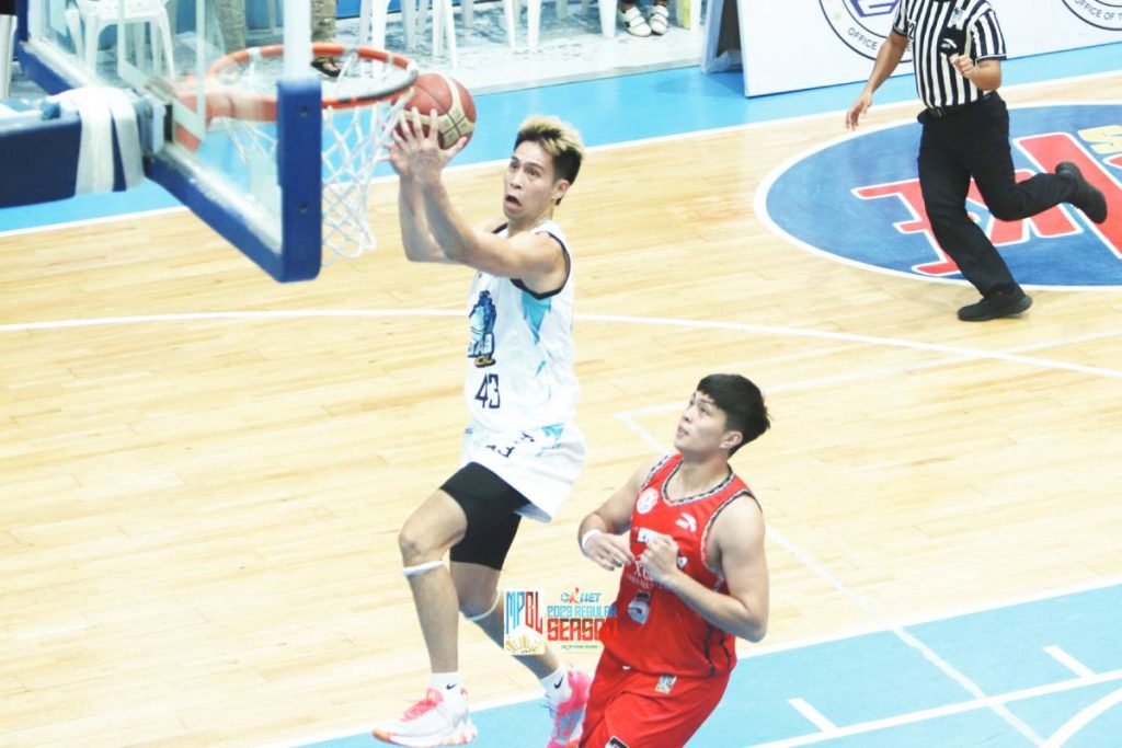 Capiznon Jeckster Apinan provided the hustle as Batangas City Embassy Chill defeated Iloilo United Royals-Cocolife. (MPBL photo)