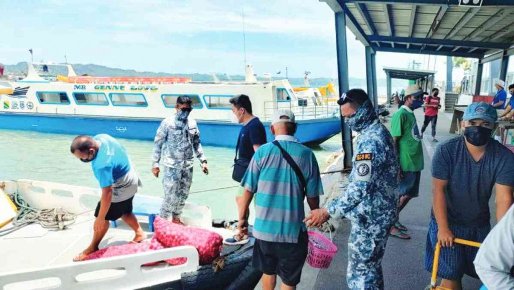 Negros Occidental Police Provincial Office will deploy its personnel in the province's popular beach resorts as a large influx of holiday goers is also expected during the summer season. (Geovanni Fajardo / File photo)