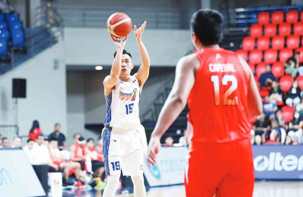 Bacolodnon Kib Montalbo of TNT Tropang Giga was left wide open by the defense of NorthPort Batang Pier for a jumper. (PBA photo)