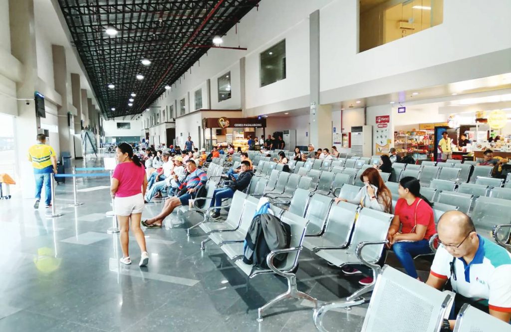 An influx of travelers is expected at Bacolod City’s BREDCO Port starting this afternoon until tomorrow, Maundy Thursday, April 6, 2023. (Dominique Gabriel G. Bañaga photo)