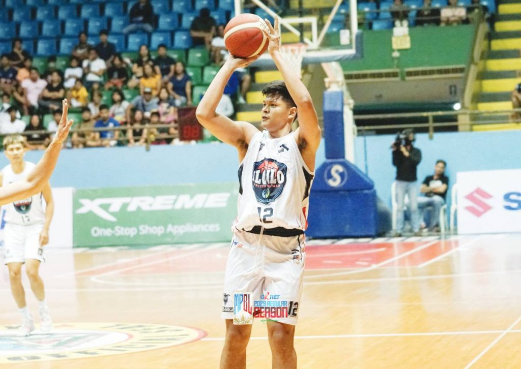 Josh Flores continues to struggle offensively for Iloilo United Royals-Cocolife after scoring seven points in their close loss to Go for Gold-San Juan Knights on Monday night, April 3. 2023. (MPBL photo)
