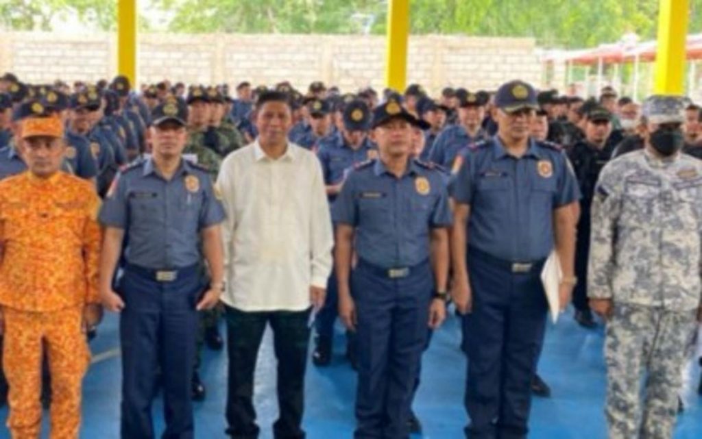 Officials of the Bacolod City Police Office (BCPO), Bureau of Fire Protection, and Philippine Coast Guard led the send-off ceremony of the security forces for the Bacolod Chicken Inasal Festival at the BCPO gymnasium yesterday, May 25, 2023. The three-day festival will kick off on North Capitol Road on Friday afternoon, May 26. (Bacolod City Police Office photo)