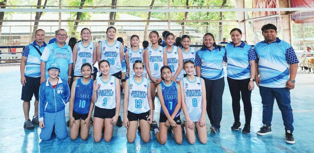 The Western Visayas elementary girls volleyball team (Photo courtesy of Dennis Jay Tecson / Cluster 3 Pre-Palarong Pambansa Meet)