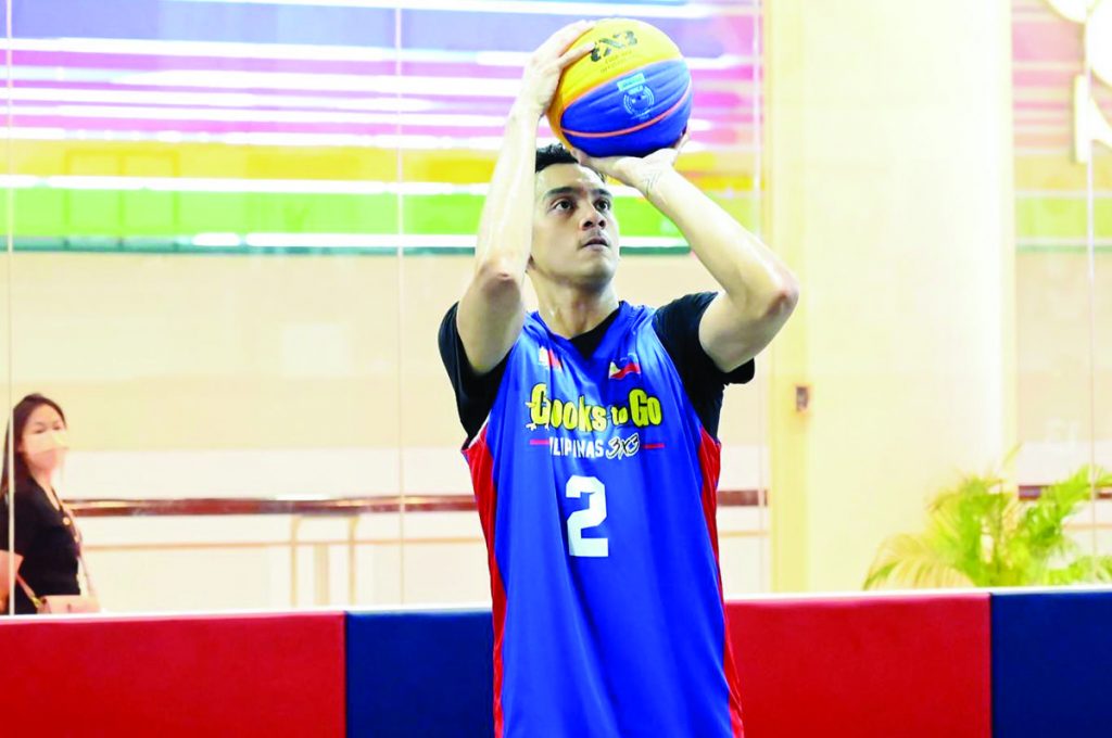 VINCE TOLENTINO (Photo courtesy of Chooks-To-Go)