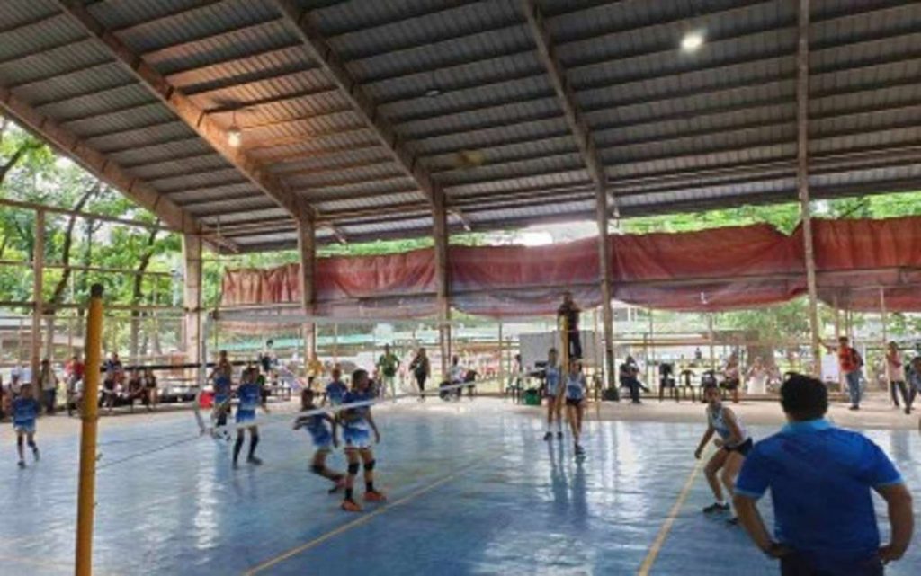 The volleyball team of Western Visayas won the pre-Palaro qualifying games held in Cebu City in June. DepEd information officer Hernani Escullar, Jr. on Tuesday, July 18, 2023, said the region is eyeing to surpass the records it made in the 2019 Palaro as well as grab the championship crown in the 2023 Palarong Pambansa that will be held in Marikina City from July 29 to August 5. (Photo from the National Pre-Qualifying Meet-Cluster 3)