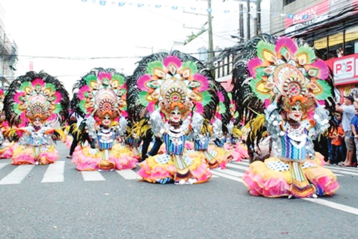 MassKara Festival will be bigger, brighter, better, bolder this year despite the limit of the participating barangays in the festival’s dance competitions, the Bacolod Yuhum Foundation assures. (File photo)