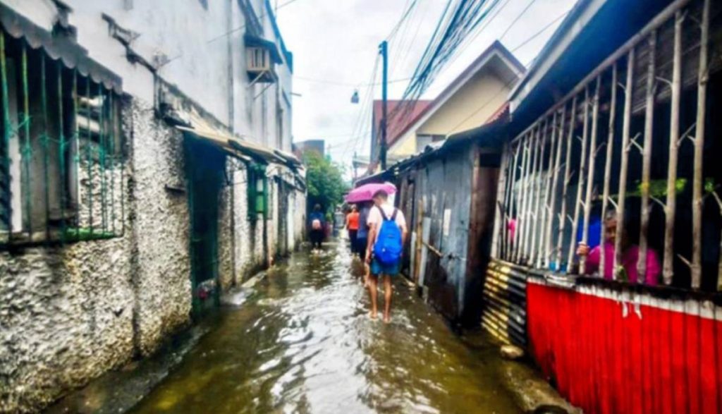 The Negros Occidental Provincial Health Office advises Negrenses to immediately seek medical attention if they start experiencing symptoms of leptospirosis. (File photo)