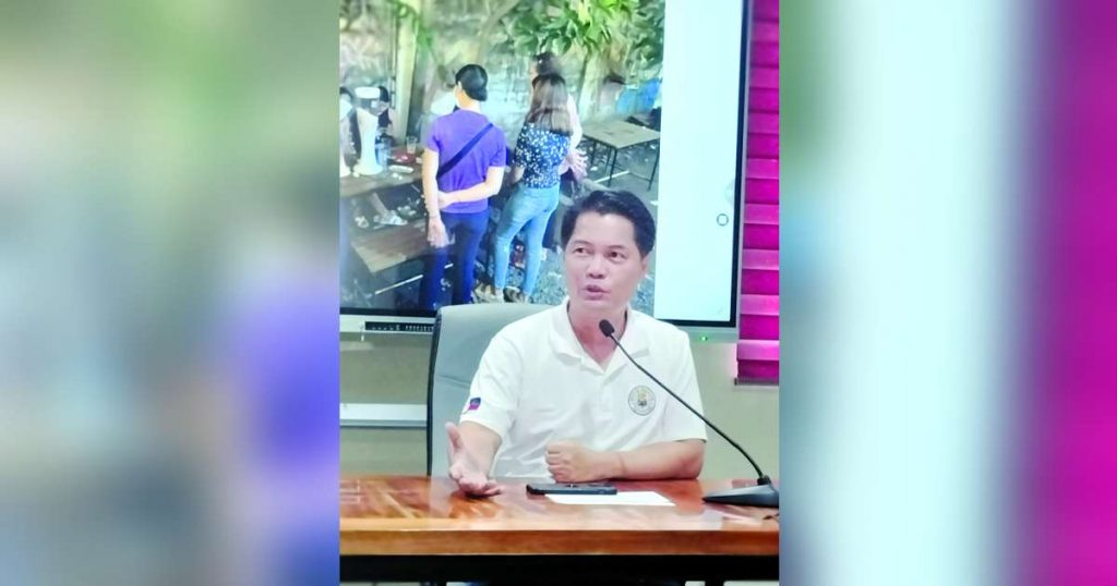 Bacolod City Mayor Alfredo Abelardo Benitez answers the accusations made against him by suspended Negros Oriental 3rd District Representative Arnolfo Teves, Jr. at the City Government Center yesterday, August 7, 2023. Benitez says he will address the financial issues raised by Teves in a proper forum. (Mae Singuay photo)   Bacolod City Mayor Alfredo Abelardo Benitez answers the accusations made against him by suspended Negros Oriental 3rd District Representative Arnolfo Teves, Jr. at the City Government Center yesterday, August 7, 2023. Benitez says he will address the financial issues raised by Teves in a proper forum. (Mae Singuay photo)   