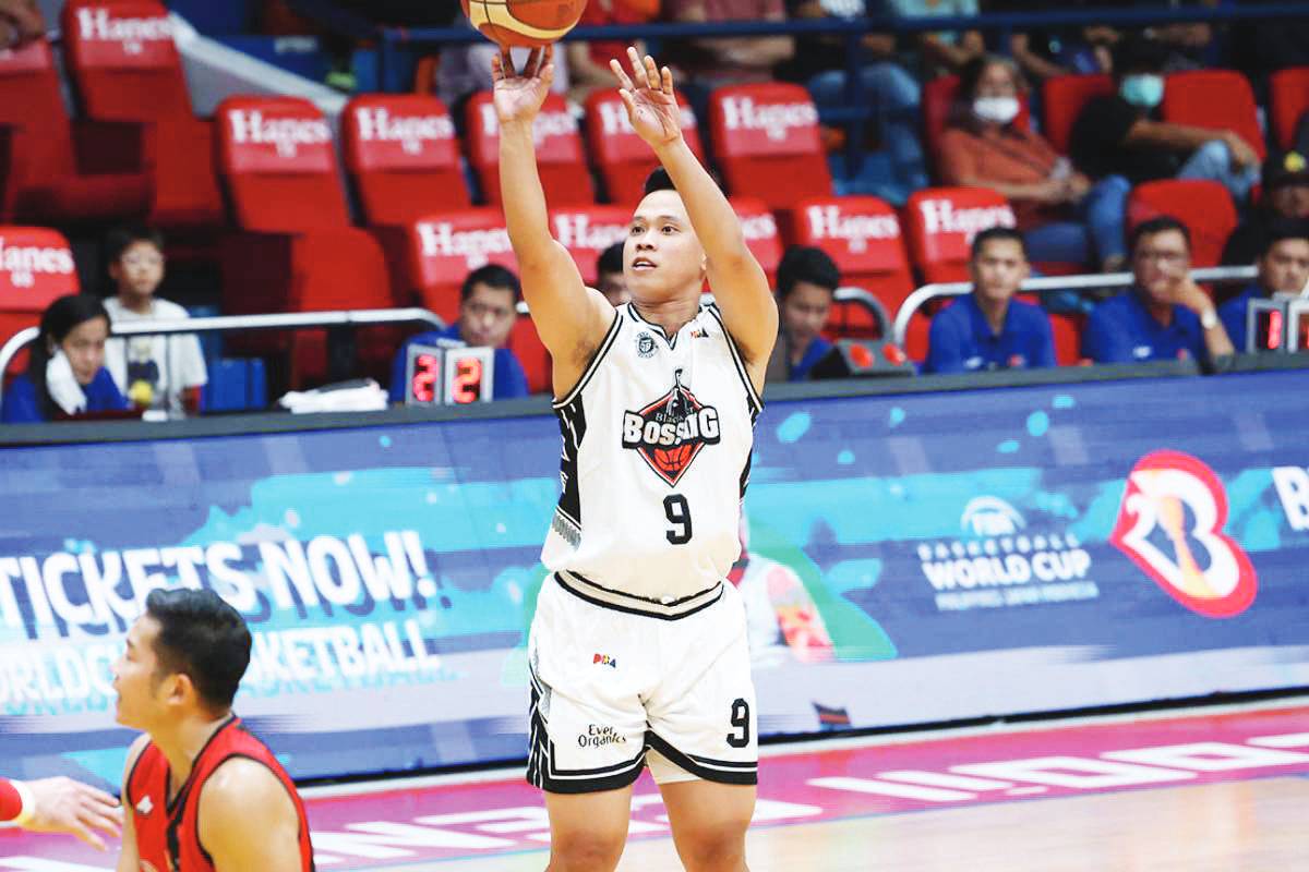 Baser Amer had previously signed a one-year contract with the Blackwater Bossing in 2022, but was not able to find decent playing time due to his on-and-off calf injury. (PBA / File photo)