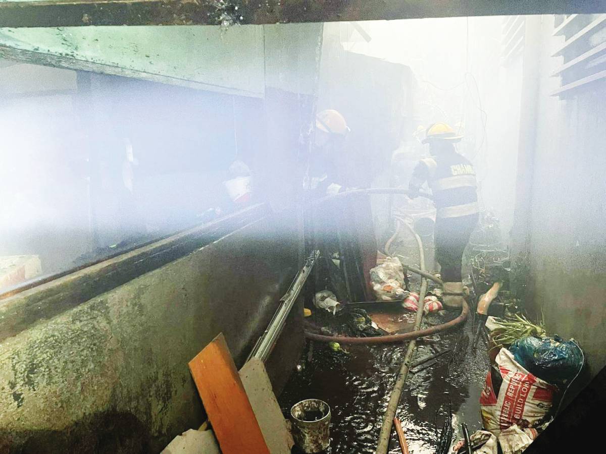 Seven houses were completely gutted in a fire at Purok Paghidaet in Bacolod City's Barangay 29 on Tuesday afternoon, December 26, 2023. (Chamber Volunteer Fire Brigade photo)