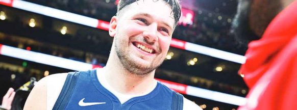 Dazzling Doncic scores 73 as Mavs down Hawks