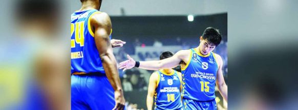 Ilonggo Kiefer Ravena, Shiga edge Shizuoka