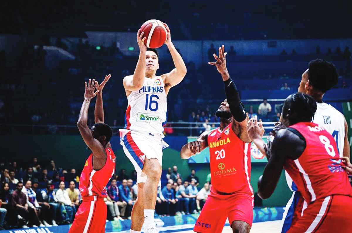 ROGER POGOY (FIBA photo) 