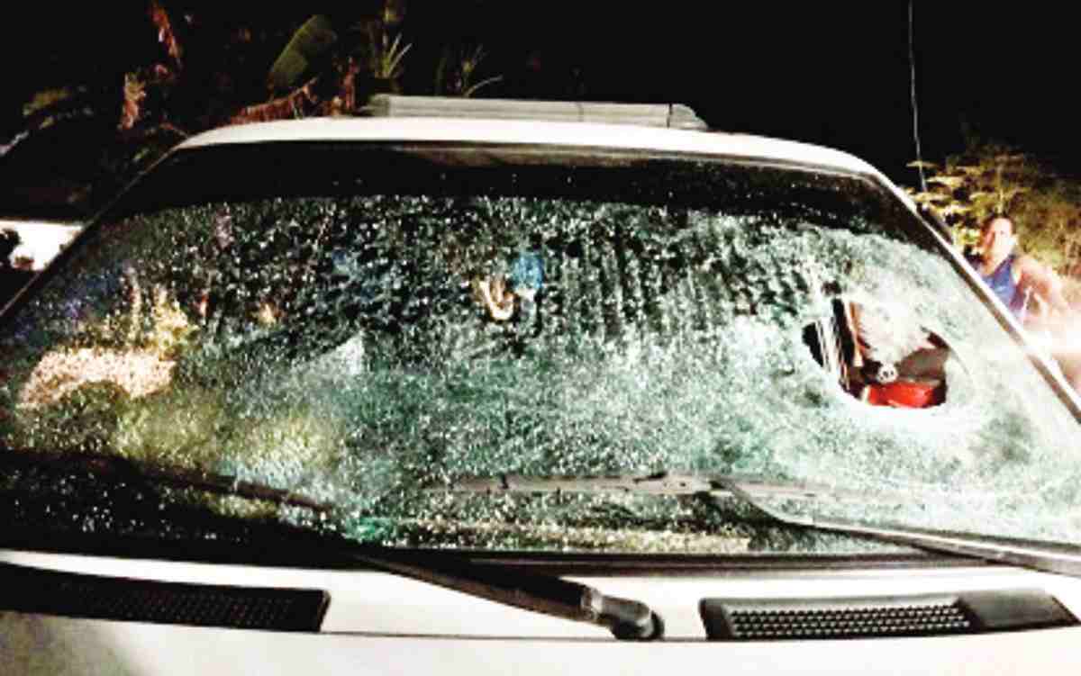 A car's windshield is wrecked after unidentified suspects threw a rock at it in an outskirts village in Dumaguete City, Negros Oriental on Tuesday, March 12, 2024. The local business group has urged the city government to implement a free Wi-Fi ordinance and adopt Artificial Intelligence in solving crimes. (Juancho Gallarde photo)