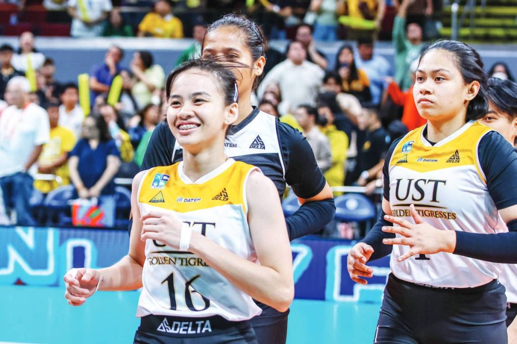 Usts Carballo Named Uaap Player Of The Week Watchmen Daily Journal 