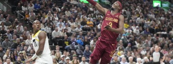 Cavs pin Jazz with 10th straight loss