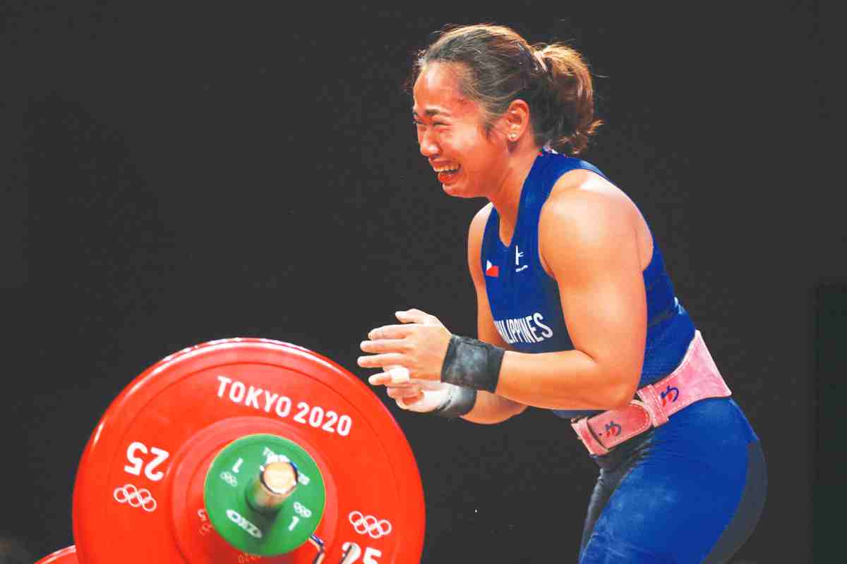 Filipina weightlifter Hidilyn Diaz-Naranjo fails to qualify for the 2024 Paris Olympics. (Tokyo Olympics / File photo) 