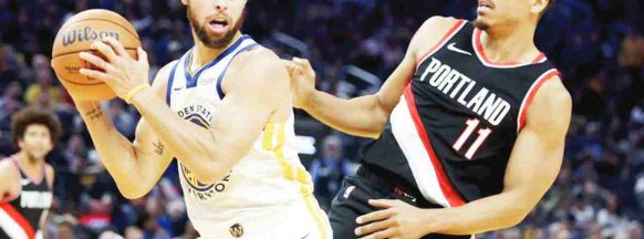 Warriors beat Blazers, forge 3-way tie for 8th in West