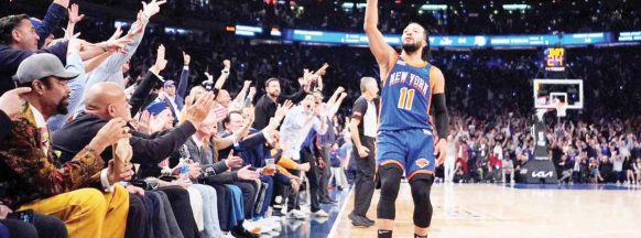 Brunson scores 44, Knicks beat Pacers to move a win away from conference finals