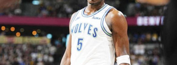 Edwards leads Wolves in win over defending NBA champion Nuggets