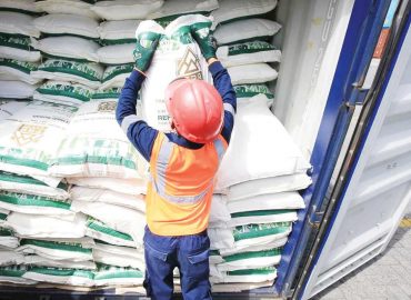 The Sugar Council warns that if imported sugar is allowed to enter the domestic market before it is actually needed, it could cause a drop in the mill gate prices of local sugar, which would have a devastating effect on sugar farmers. (Rappler photo)