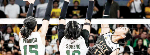 UST dethrones DLSU, enters UAAP women’s volley finals