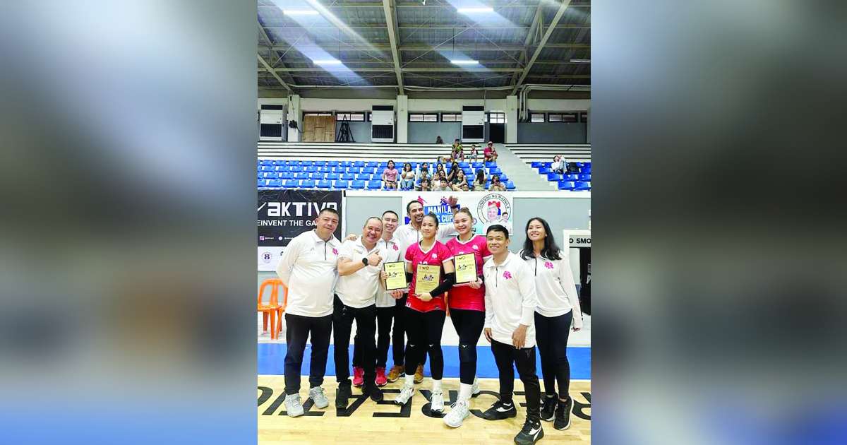 Negrense Sophie Cagalawan (center) was pictured with teammate Andrea Bernal and members of the San Beda University Lady Red Spikers' coaching staff. (Contributed photo)