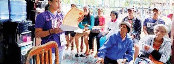 92 farmers get titles, take oath as ARBs in southern Negros