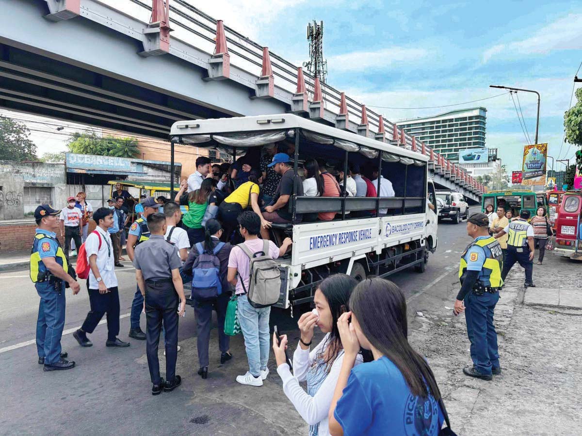 Transport service units from the Bacolod City government and the Bacolod City Police Office were deployed to assist stranded passengers during the two-day transport strike organized by traditional jeepney drivers and operators protesting against the implementation of the Public Transport Modernization Program from August 14 to 15, 2024. (Bacolod PIO photo)