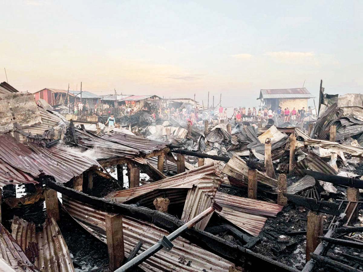 A total of 81 houses were destroyed in a fire at Purok Kagaykay in Bacolod City’s Barangay 2 early yesterday morning, July 31, 2024. The fire caused an estimated P1.4 million worth of damage to properties, the Bacolod City Fire Station says. (Jojo Robello / Amity Volunteer Fire Brigade photo)