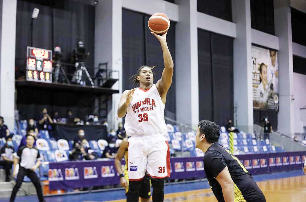 JOE DEVANCE (PBA photo)