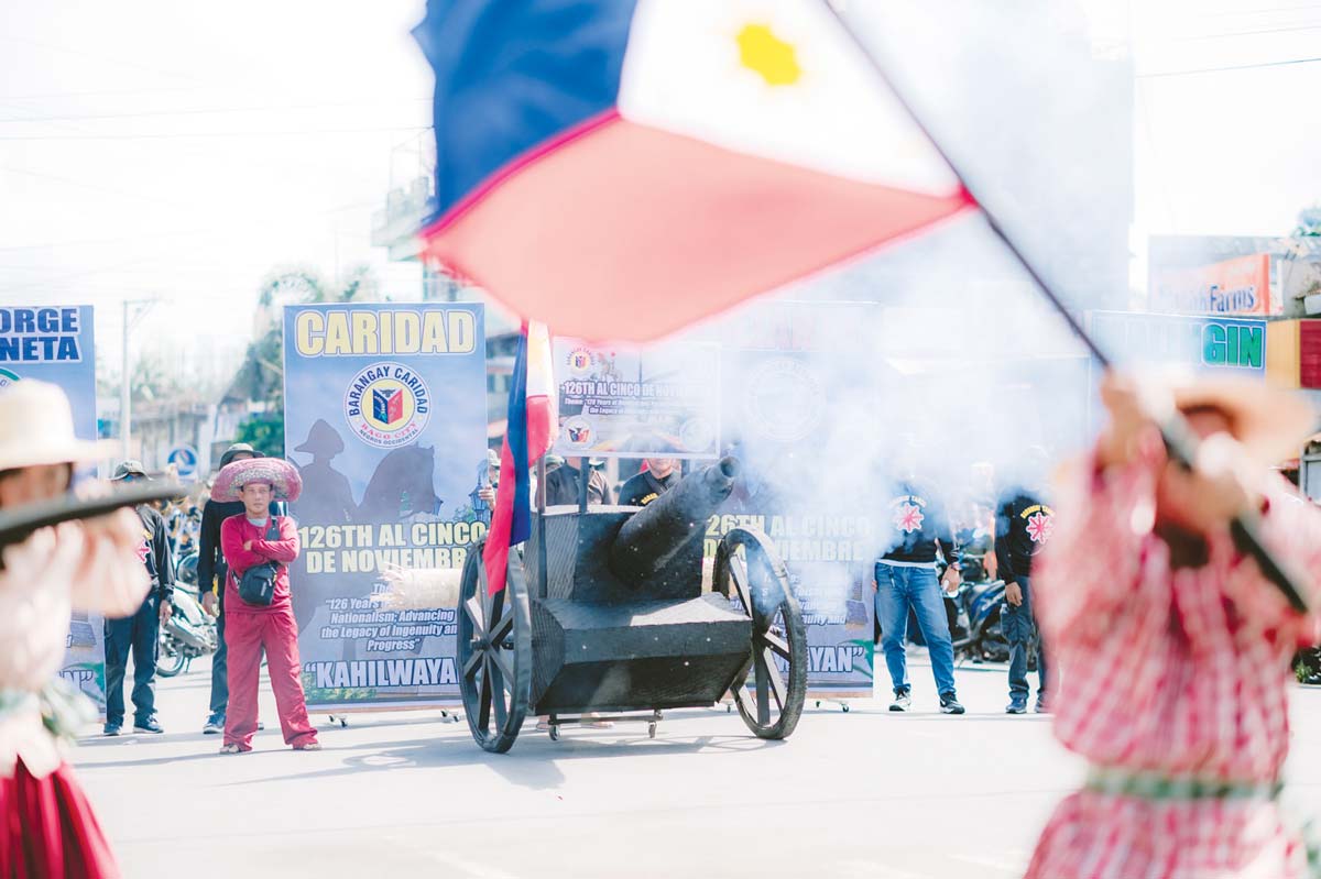 The 26th Sigabong sang mga Kanyon along major streets in Negros Occidental’s Bago City, as part of the highlights of the 126th Al Cinco de Noviembre yesterday, November 5, 2024. (The Citybridge photo)