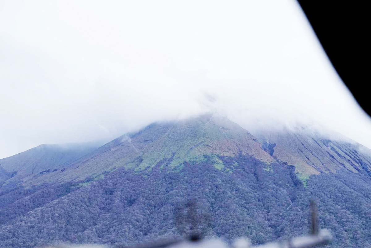 The Office of Civil Defense in Western Visayas conducted another aerial survey at the Kanlaon Volcano yesterday morning, December 17, 2024. The Philippine Institute of Volcanology and Seismology also noted a rise in sulfur dioxide emissions at Kanlaon. (The Citybridge photo)