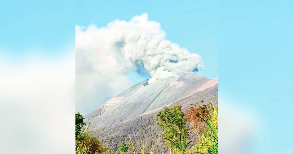 Kanlaon Volcano has been continuously emitting elevated gas concentrations. (Salta Kanlaon Radio photo)