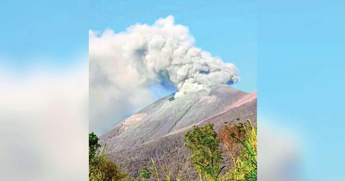 KANLAON VOLCANO (Salta Kanlaon Radio photo)