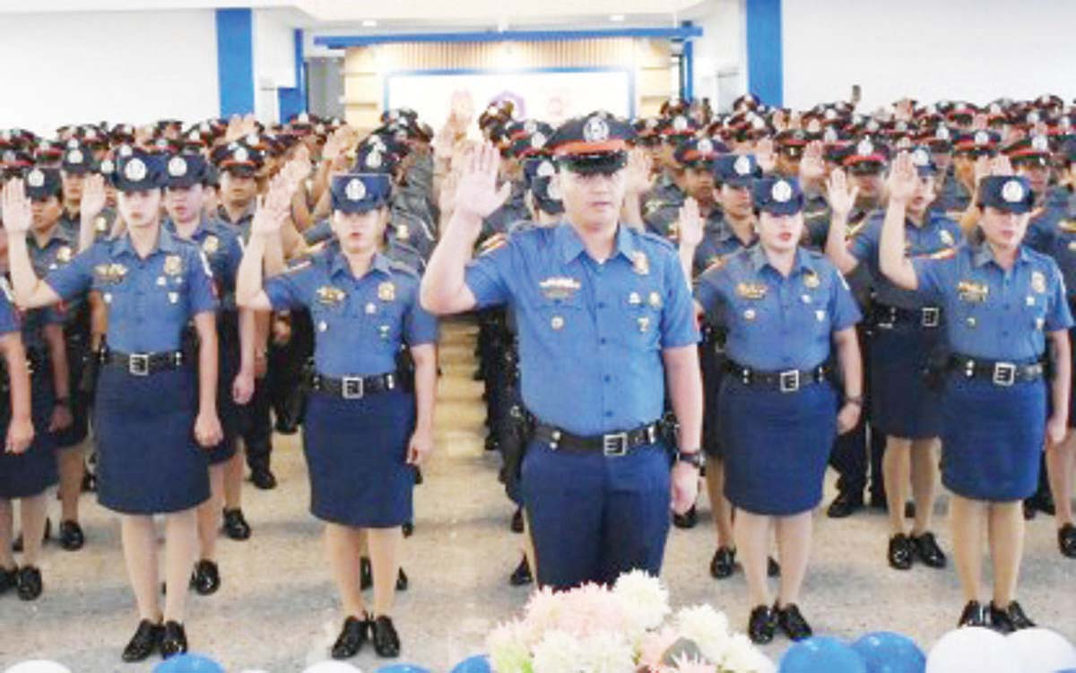 Promoted Bacolod, NegOcc cops urged to elevate performance