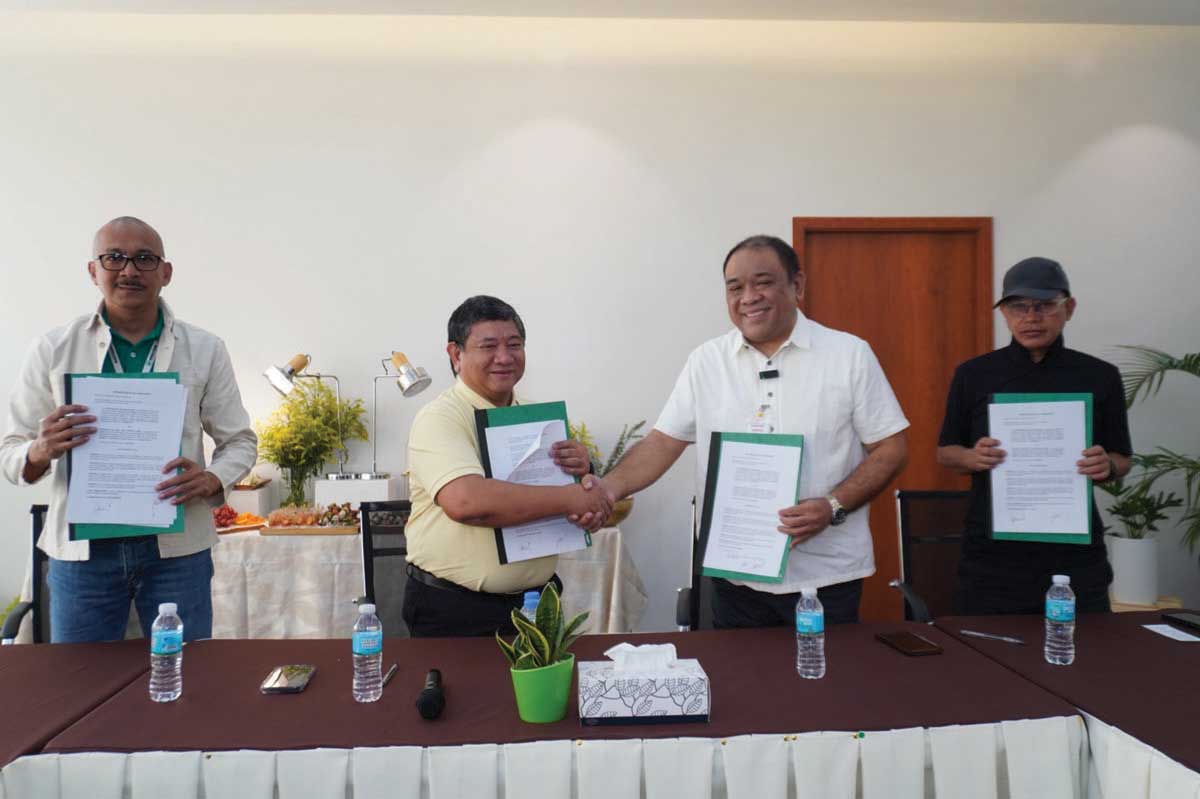 Negros Electric and Power Corporation President/CEO Roel Z. Castro and COO Engineer Bernard Bailey del Castillo (second and first from left) signed a Memorandum of Agreement with Negros Occidental Provincial Election Supervisor Atty. Ian Lee Ananoria (second from right) and Bacolod City Election Officer Atty. Revo Sorbito to ensure reliable electricity service for the 2025 National and Local Elections.