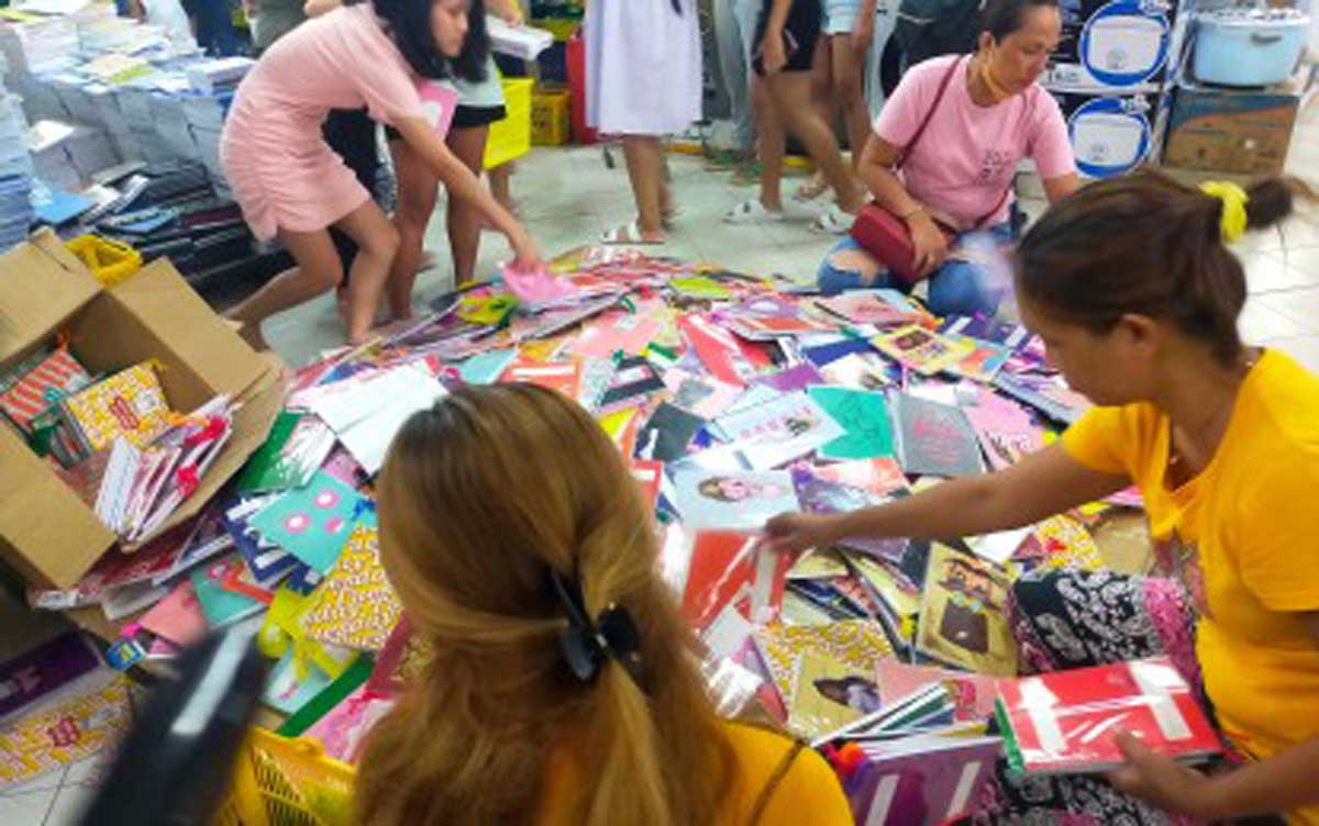 The Department of Trade and Industry is urging the public to refer to the guide and practice wise spending during the back-to-school season. (PNA photo)