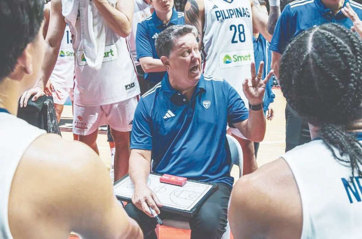 Gilas Pilipinas head coach Tim Cone during their send-off game against the Macau Black Bears. (Samahang Basketbol ng Pilipinas / Facebook photo)