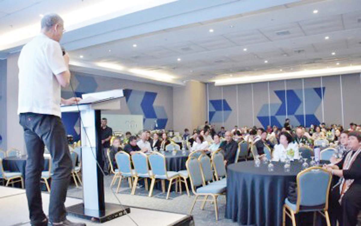 Negros Occidental Governor Eugenio Jose Lacson speaks at the Economic Drivers Forum of the Siquijor and Negros Island Business Week at SMX Convention Center in Bacolod City on Tuesday, July 8, 2025. “Drivers, no matter how powerful, need the right conditions to thrive. That is where government and business must meet,” he said in his message. (Negros Occidental PIO photo)