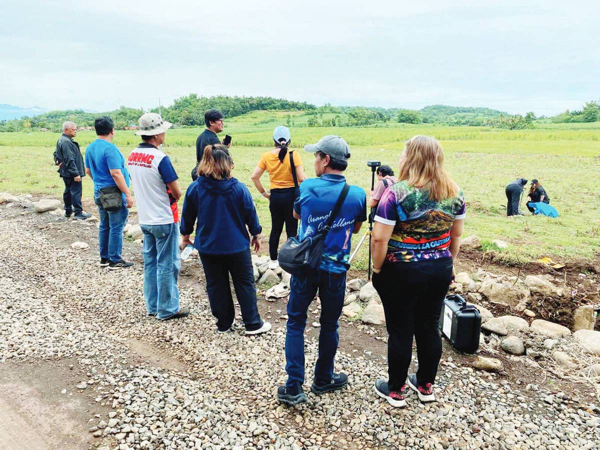 A composite team was deployed to conduct an inspection of the proposed permanent relocation site for internally displaced persons in Negros Occidental’s La Castellana town on Thursday, August 14, 2025. Located in Barangay Talaptap, the area is intended for residents who remain in evacuation centers outside Kanlaon Volcano’s four-kilometer permanent danger zone after the volcano's status was lowered to Alert Level 2. (Negros Occidental provincial government photo)